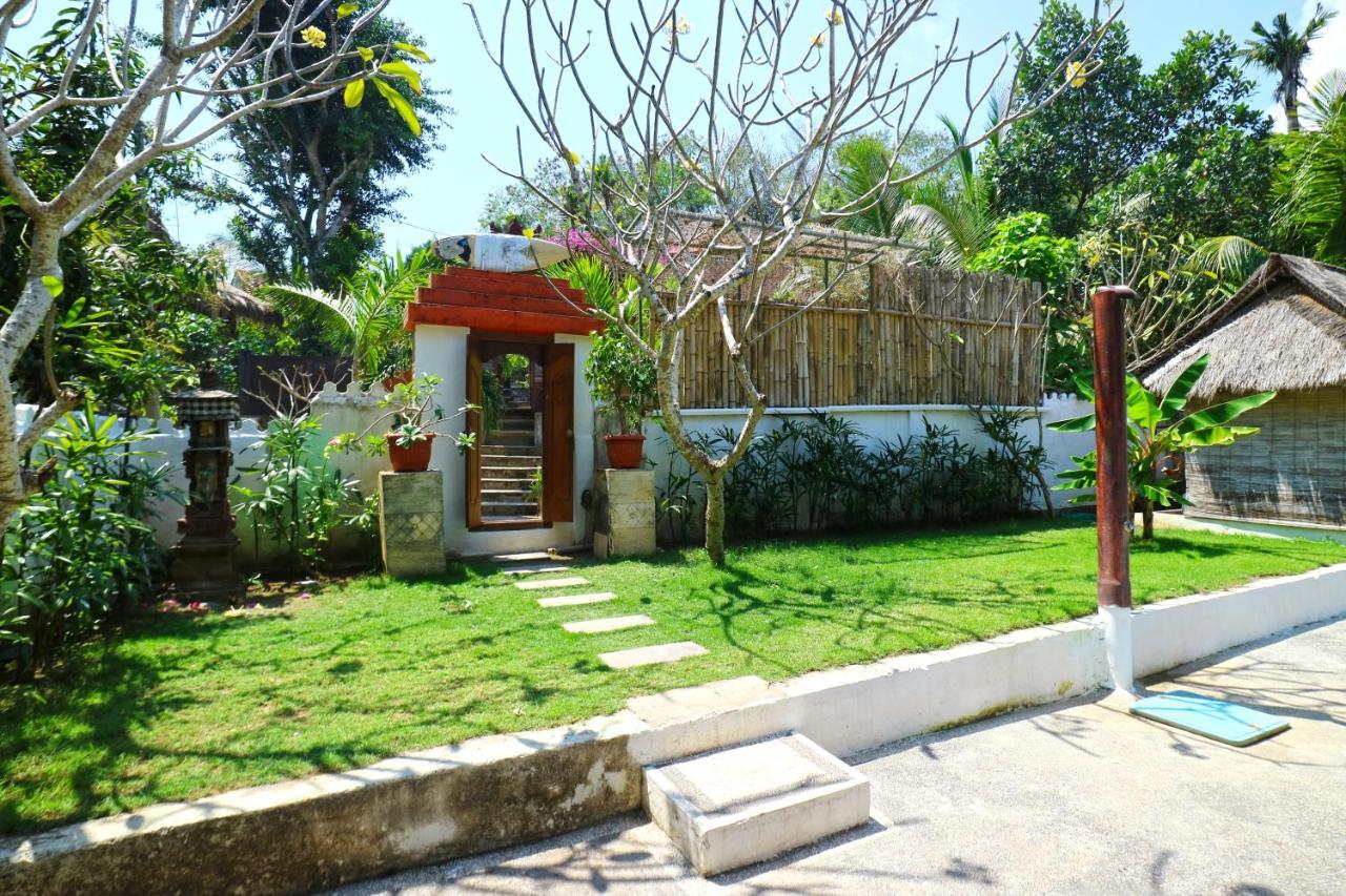 Sunjaya Kubu Guesthouse Lembongan Extérieur photo
