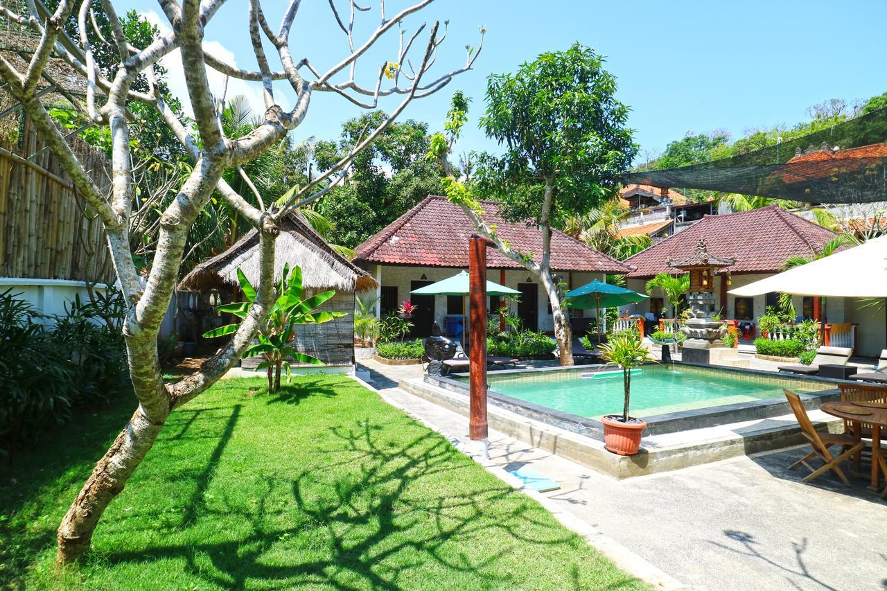 Sunjaya Kubu Guesthouse Lembongan Extérieur photo