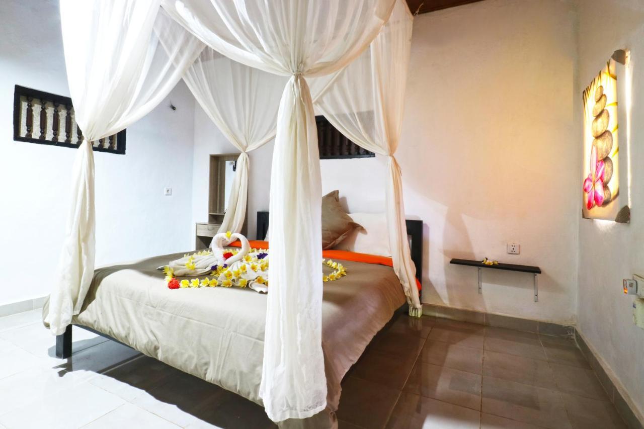Sunjaya Kubu Guesthouse Lembongan Extérieur photo